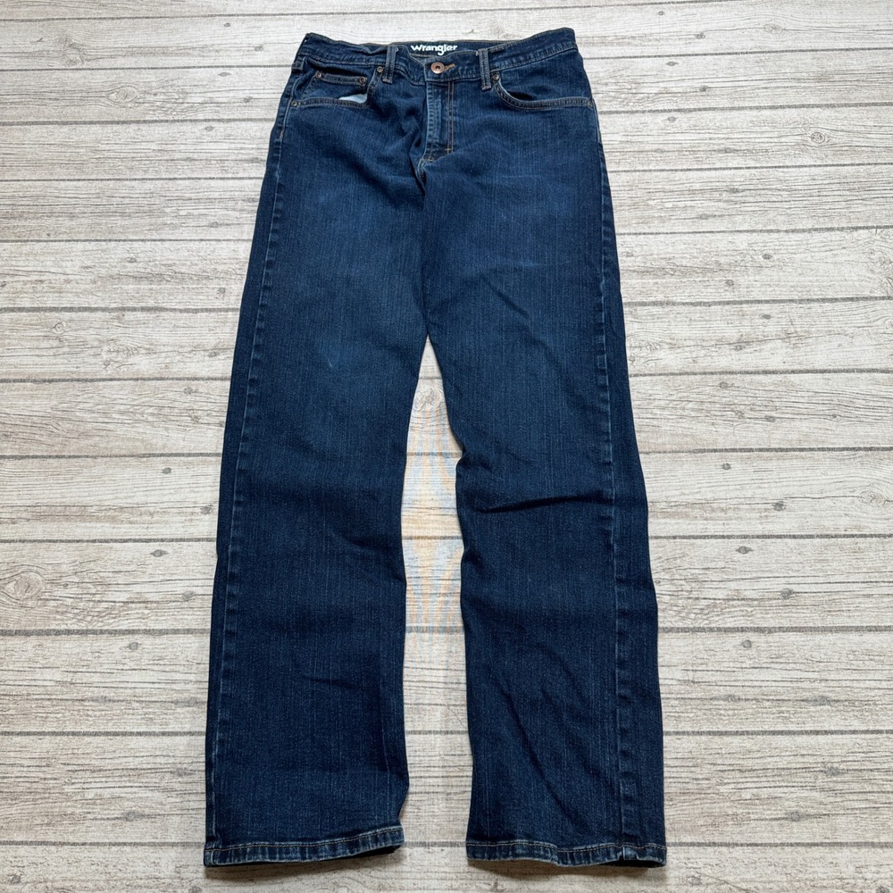 Wrangler Jeans Men's 32x32 Blue Dark Wash Straight Leg Denim Workwear Western
